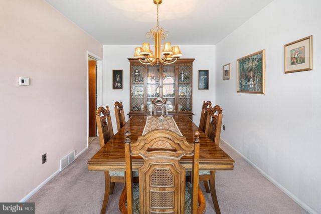 3161 DRAPER ST, Philadelphia, PA 19136