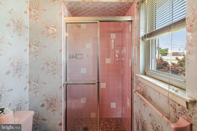 3161 DRAPER ST, Philadelphia, PA 19136