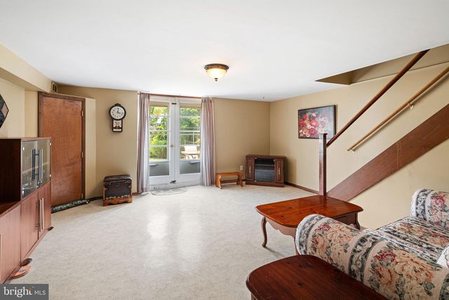 3161 DRAPER ST, Philadelphia, PA 19136