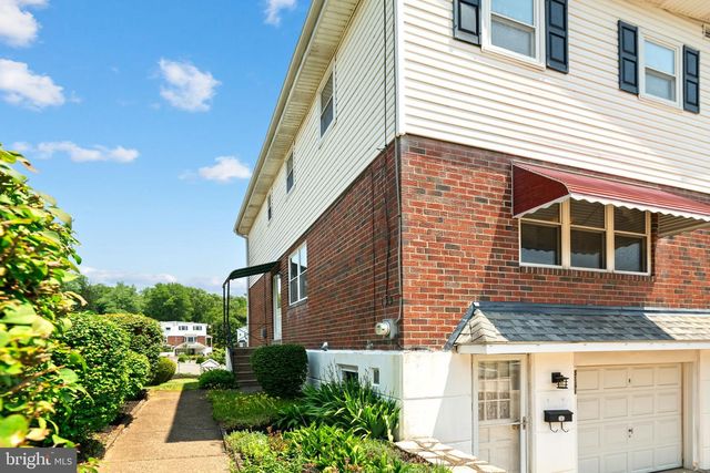 3161 DRAPER ST, Philadelphia, PA 19136