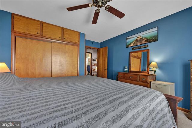 802 N 16TH ST, Pottsville, PA 17901