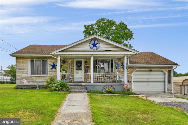 802 N 16TH ST, Pottsville, PA 17901