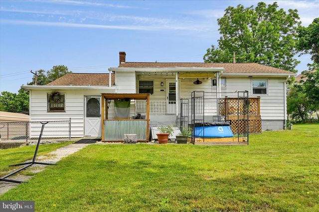 802 N 16TH ST, Pottsville, PA 17901