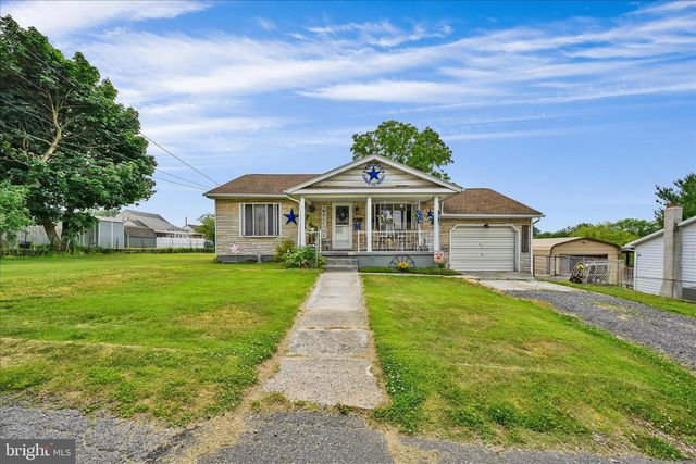 802 N 16TH ST, Pottsville, PA 17901