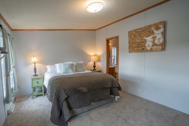 2795 S Range Road, Knox, IN 46534