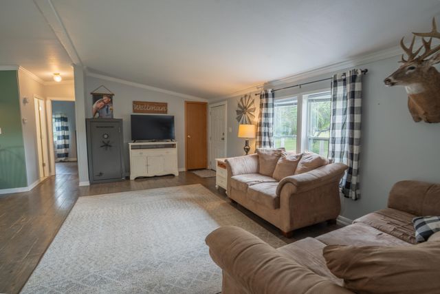 2795 S Range Road, Knox, IN 46534