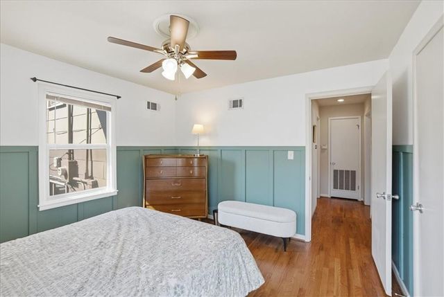 5517 W 70th Street, Prairie Village, KS 66208