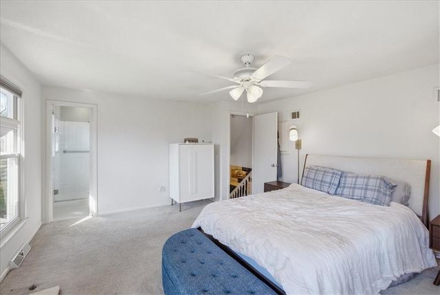 5517 W 70th Street, Prairie Village, KS 66208