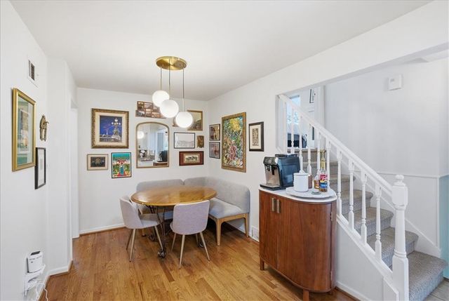 5517 W 70th Street, Prairie Village, KS 66208