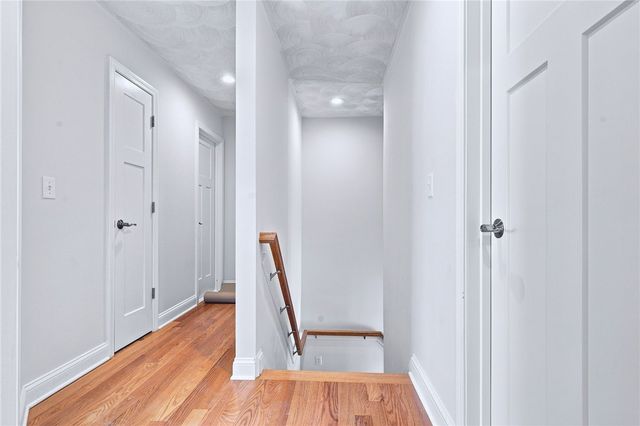 18 Koutsogiane Drive, Cranston, RI 02920