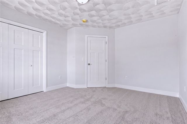 18 Koutsogiane Drive, Cranston, RI 02920