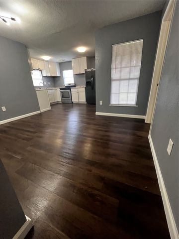 210 Kean, Ladonia, TX 75449