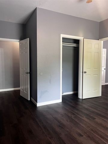 210 Kean, Ladonia, TX 75449