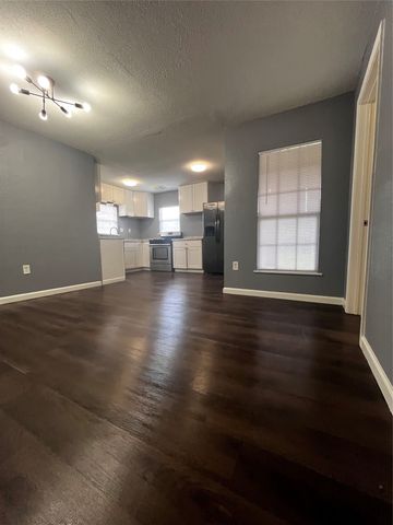 210 Kean, Ladonia, TX 75449