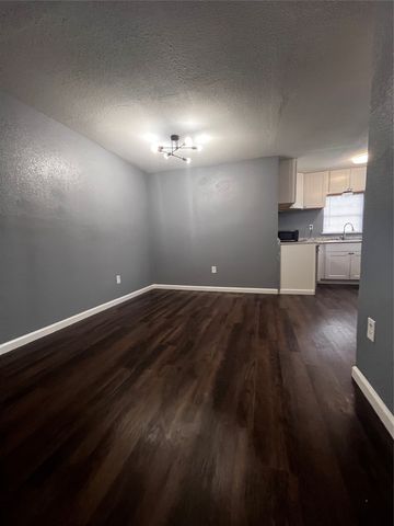 210 Kean, Ladonia, TX 75449