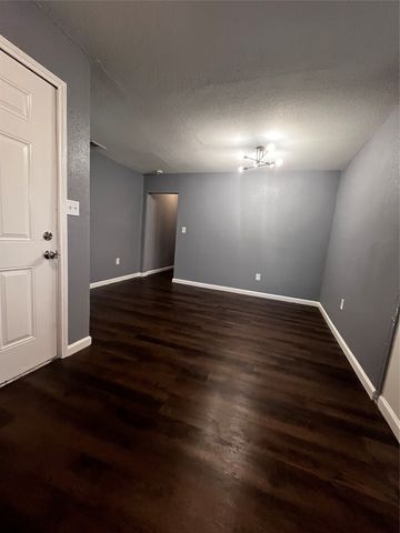 210 Kean, Ladonia, TX 75449