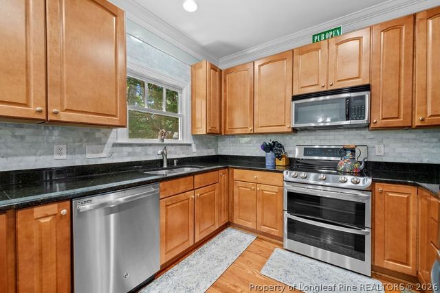 1409 Grace View Place, Fayetteville, NC 28305