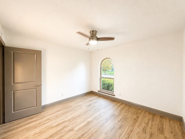 4316 Woodbluff Drive, Mesquite, TX 75150