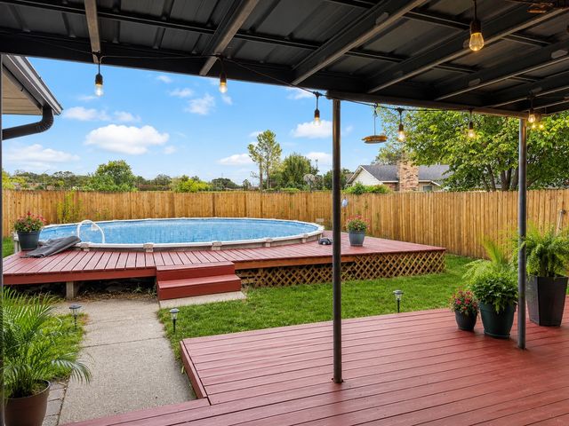 4316 Woodbluff Drive, Mesquite, TX 75150
