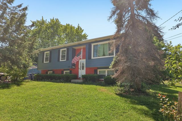 1938 N Jackson Street, Waukegan, IL 60087
