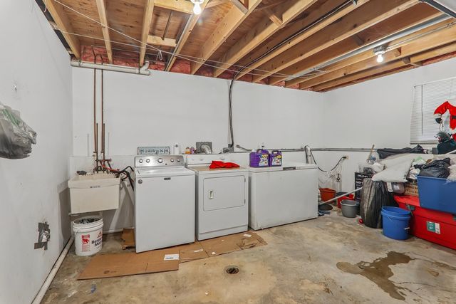 1938 N Jackson Street, Waukegan, IL 60087