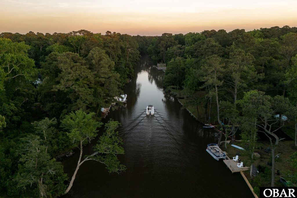 Image 2 of property listing at 166 S Dogwood Trail Unit: Lot 6, Southern Shores, NC 27949