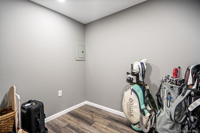 19 Paine Commons 19, Yaphank, NY 11980