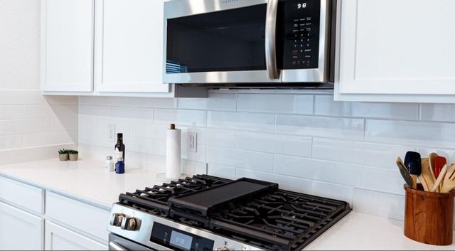 9910 Kilkenny Street, Rosharon, TX 77583