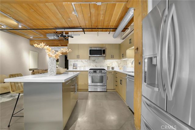 530 S Hewitt Street 146, Los Angeles, CA 90013