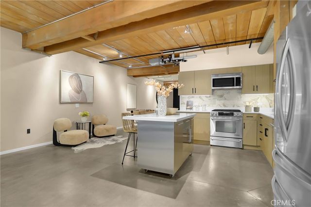 530 S Hewitt Street 146, Los Angeles, CA 90013