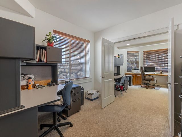 1932 E CHARLESTON LN, Holladay, UT 84121