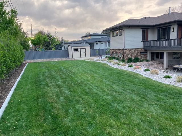 1932 E CHARLESTON LN, Holladay, UT 84121