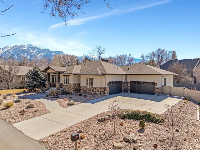 1932 E CHARLESTON LN, Holladay, UT 84121