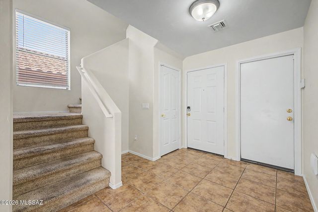4000 E Agate Knoll Drive, Tucson, AZ 85756