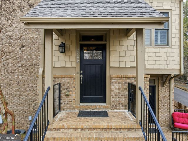 1508 Whitehead Bluff NW, Atlanta, GA 30318