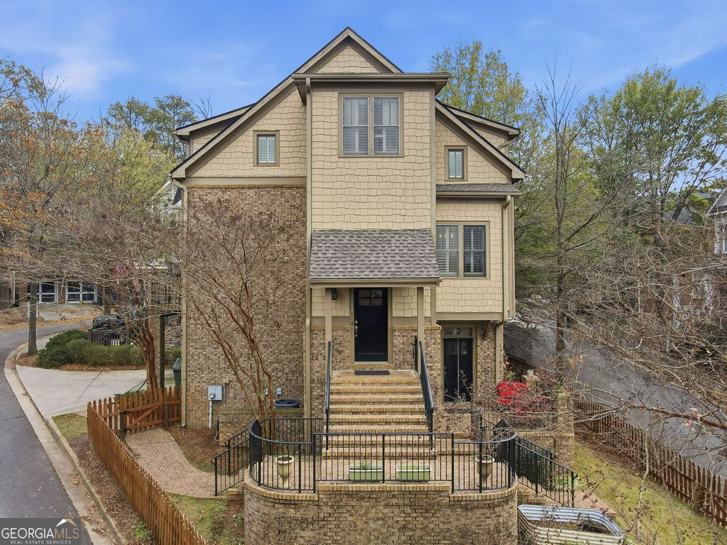 1508 Whitehead Bluff NW, Atlanta, GA 30318