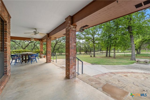 423 County Road 1010, Lampasas, TX 76550