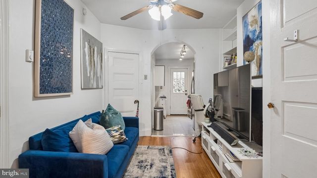 320 S JUNIPER ST, Philadelphia, PA 19107