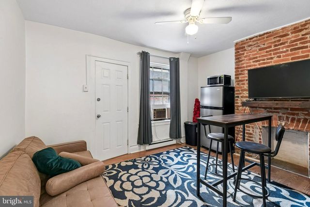 320 S JUNIPER ST, Philadelphia, PA 19107