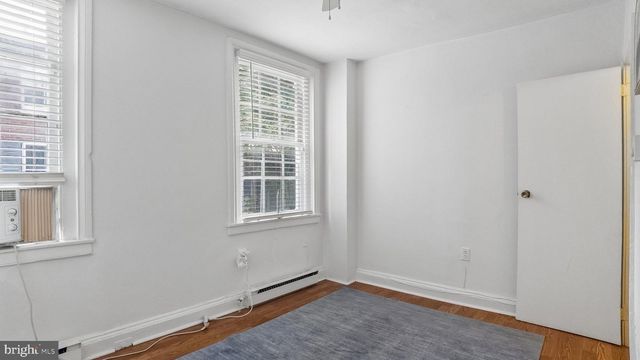 320 S JUNIPER ST, Philadelphia, PA 19107