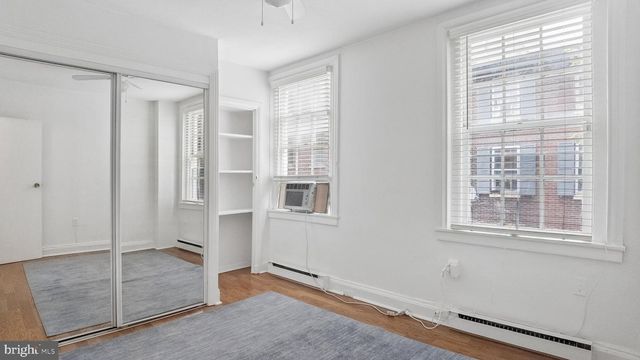 320 S JUNIPER ST, Philadelphia, PA 19107