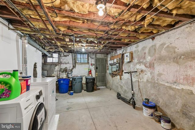 320 S JUNIPER ST, Philadelphia, PA 19107