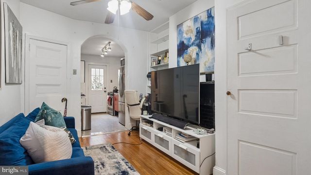 320 S JUNIPER ST, Philadelphia, PA 19107
