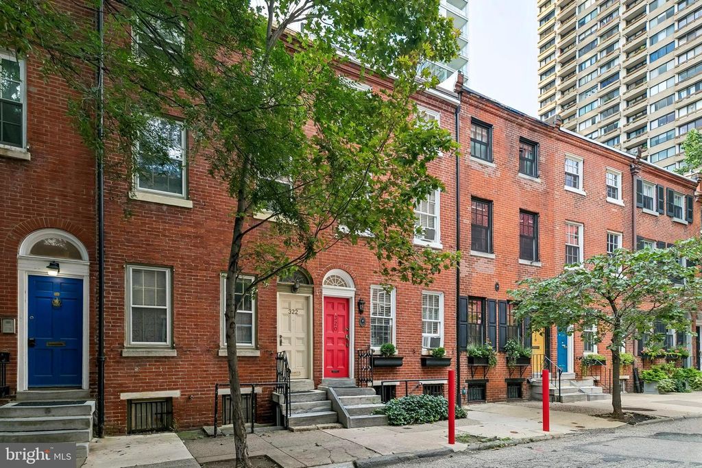 320 S JUNIPER ST, PHILADELPHIA, PA 19107 — photo 2