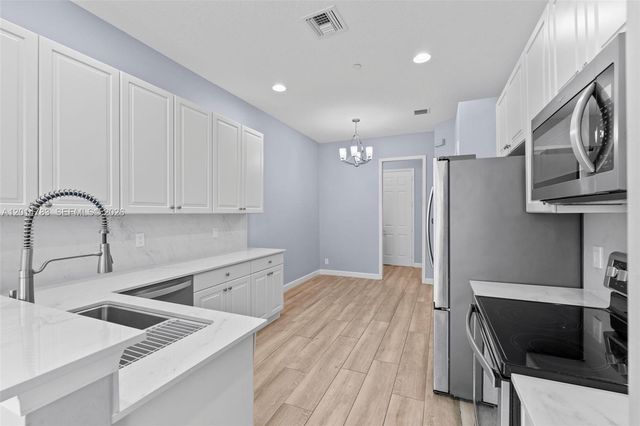 148 Nottingham Pl, Boynton Beach, FL 33426