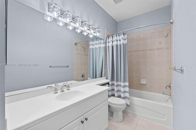 148 Nottingham Pl, Boynton Beach, FL 33426