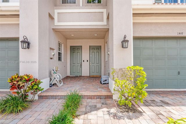 148 Nottingham Pl, Boynton Beach, FL 33426