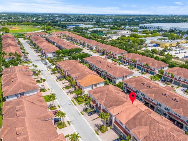 148 Nottingham Pl, Boynton Beach, FL 33426