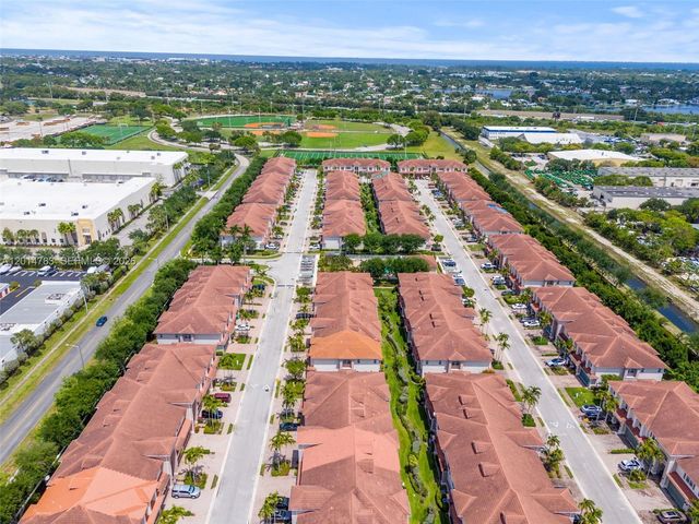 148 Nottingham Pl, Boynton Beach, FL 33426