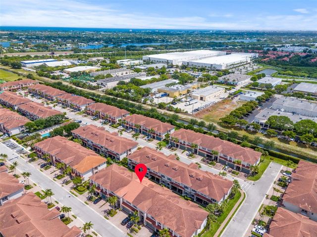 148 Nottingham Pl, Boynton Beach, FL 33426